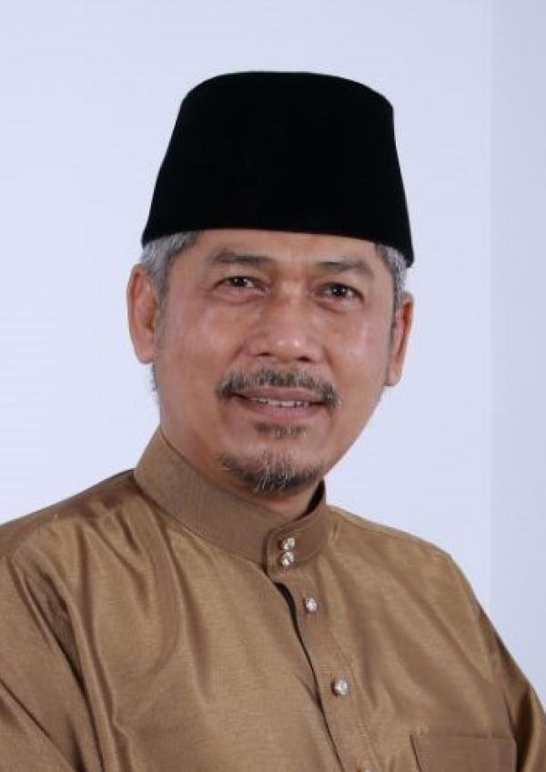 Sumber: https://indopolitika.com/hari-lahir-pancasila-abdul-basyid-has-momentum-bangkitkan-semangat-pancasila/