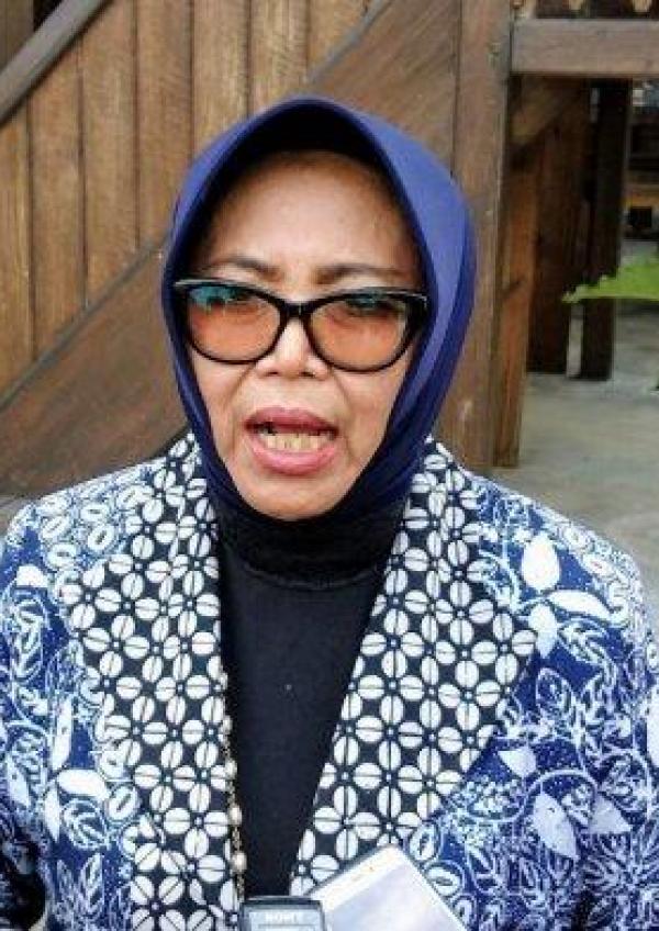 https://jogja.tribunnews.com/2020/08/30/tiga-parpol-bakal-usung-sri-muslimatun-pada-pilkada-sleman-2020